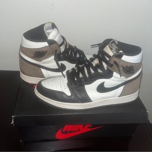 Air Jordan 1- Dark Mocha